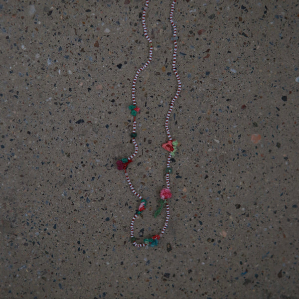 Antomoon necklace ATM-Antomoon-4-03-beads and flowers (Antomoon-4-01)